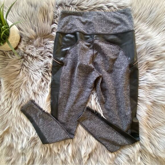 Athleta Herringbone Faux Leather Panelled Leggings, S - Picture 10 of 10